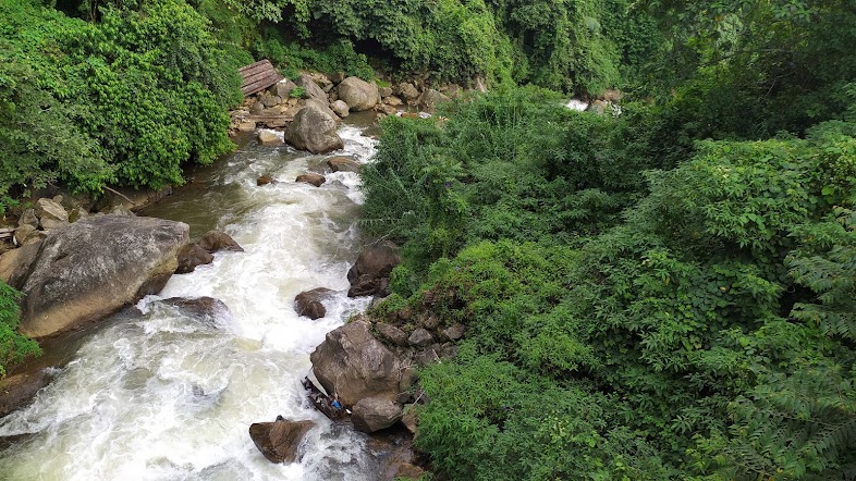 kallar water fall munnar photos